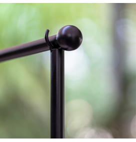 Marco de mesa extensible negro para guirnaldas