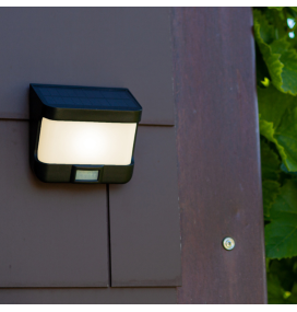 Aplique led solar Lutec Try con sensor de movimiento 8W