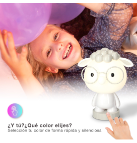 Lámpara de mesa infantil ovejita RGB batería recargable blanca