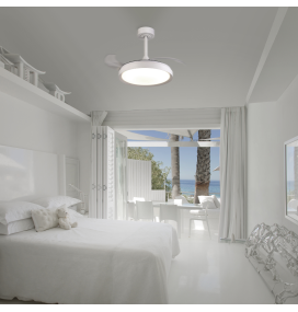 Ventilador led con aspas retráctiles Mantra Mistral blanco