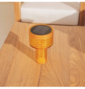 Lámpara de mesa solar y batería recargable Newgarden Ámbar