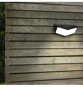 Aplique led solar Lutec Wings con sensor de movimiento negro 3,7W 5000K