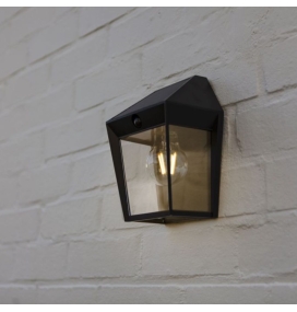Aplique led solar Lutec Avony con sensor de movimiento negro 2W 2700K