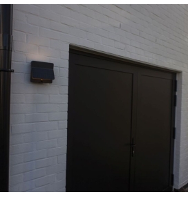 Aplique led solar Lutec Aleta con sensor de movimiento gris oscuro 12,6W 3000K