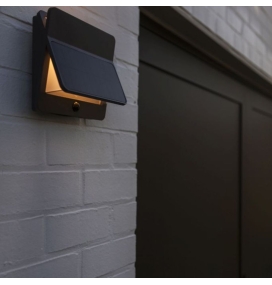 Aplique led solar Lutec Aleta con sensor de movimiento gris oscuro 12,6W 3000K