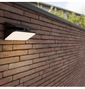 Aplique led solar Lutec Aero con sensor de movimiento negro 8,6W 4000K