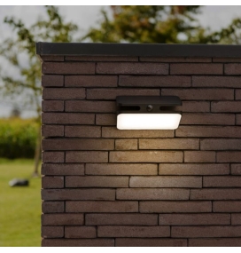 Aplique led solar Lutec Aero con sensor de movimiento negro 8,6W 4000K