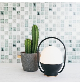 Lámpara portátil de mesa led Faro Take Away 1,5W 2700K 3 intensidades blanca y negra