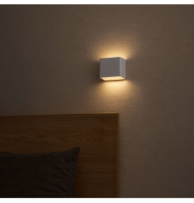 Aplique de pared recargable USB con sensor crepuscular y de movimiento CCT luz hacia arriba y hacia abajo blanco
