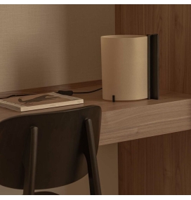 Lámpara de mesa con led integrado Faro Cata Fresno negro 2200K