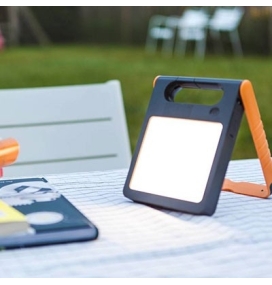 Lámpara led portátil solar Lutec Padlight con carga de móvil naranja