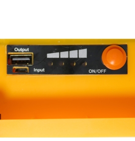 Foco proyector solar led portátil con bateria 30W